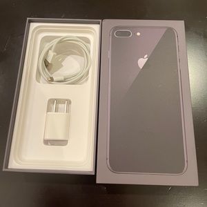 Iphone 8 plus 64gb Unlocked Space Gray